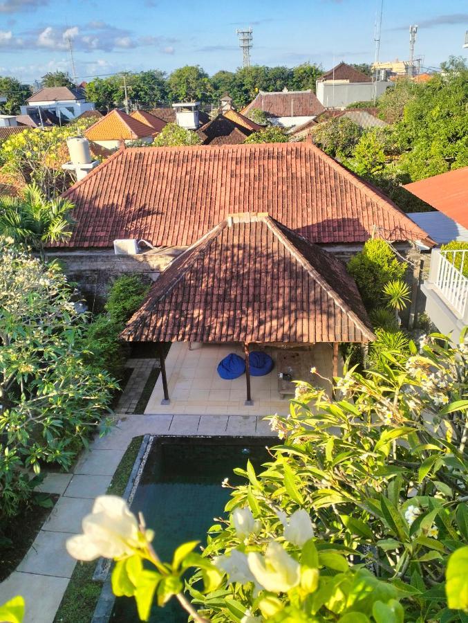 A Pousada The Island Bali Seminyak Exterior foto